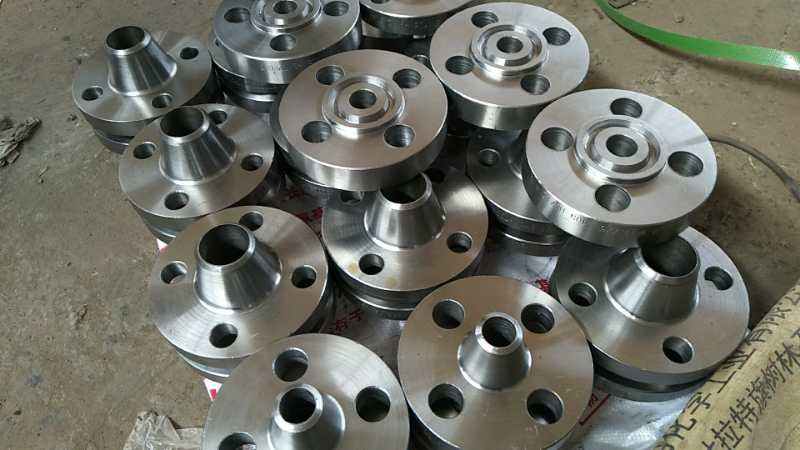 鋼板法蘭和鍛打法蘭的區(qū)別？